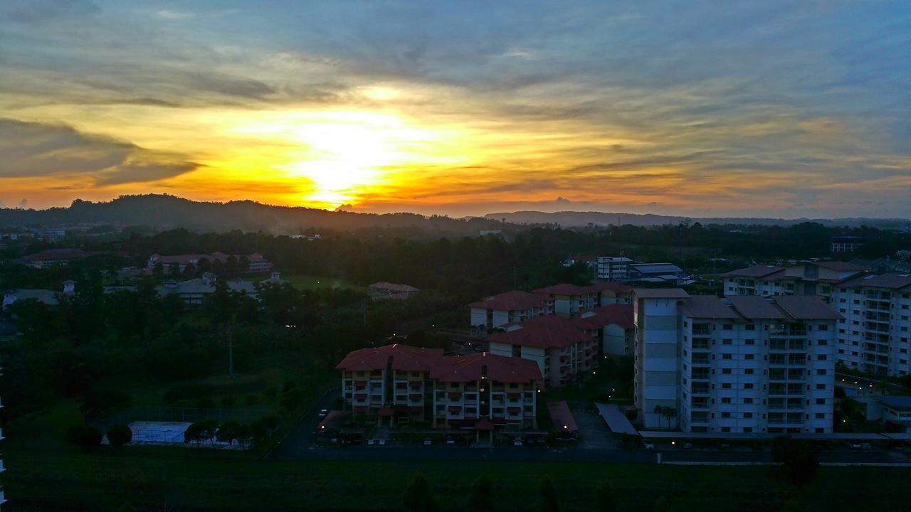 Hello Kitty Signature Suite Sandakan Dış mekan fotoğraf