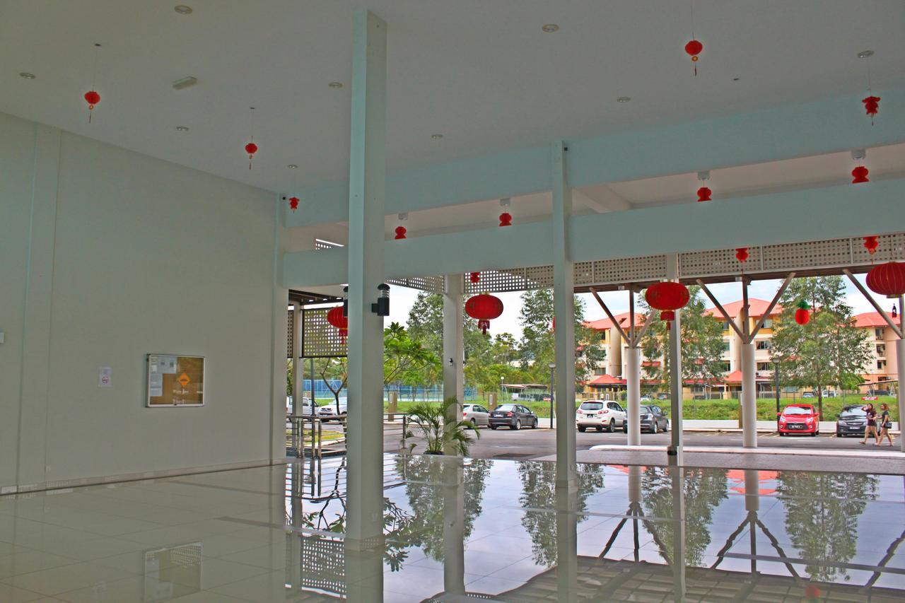 Hello Kitty Signature Suite Sandakan Dış mekan fotoğraf