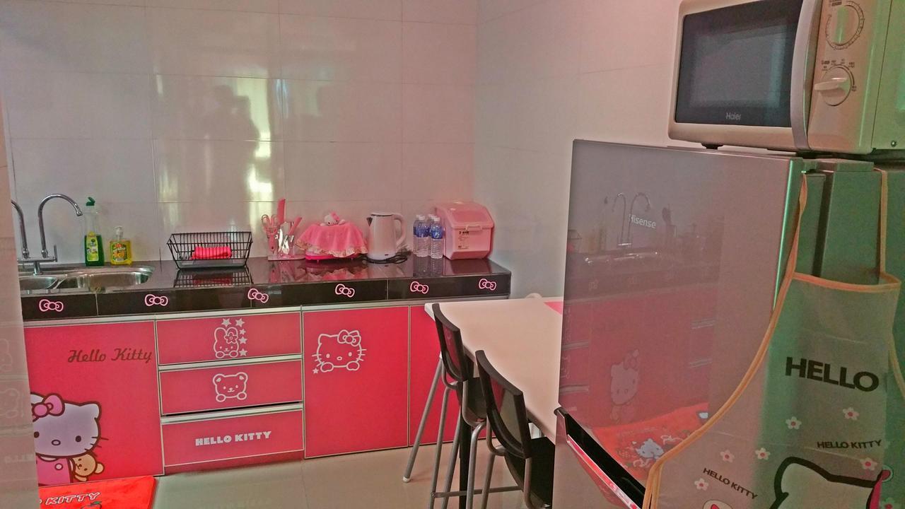 Hello Kitty Signature Suite Sandakan Dış mekan fotoğraf